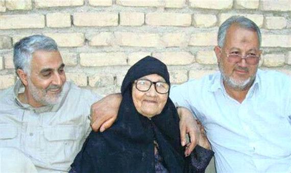 ماجرای عجیب آخرین باری که سردار سلیمانی مادرش را دید