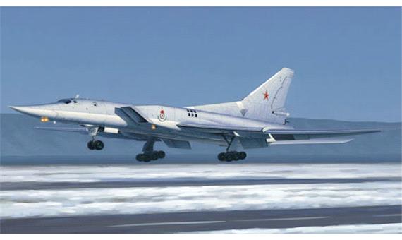 پرواز بمب‌افکن‌های روسی بر فراز دریای سیاه
