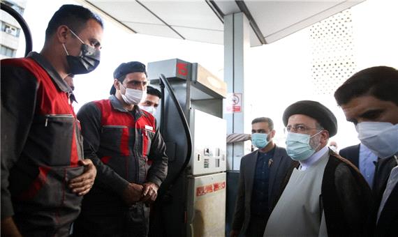 بازدید میدانی رئیس جمهور از یک جایگاه سوخت در تهران