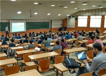 توسعه آموزش عالی باید از رویکرد عرضهمحور به مأموریتگرا تغییر کند