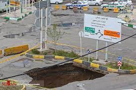 سقوط مرد چینی به درون سیاه چاله ای در خیابان!