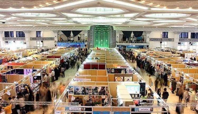 استقبال بازدیدکنندگان نمایشگاه کتاب از آثار ادبی معاصر