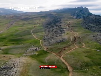 منظره دیدنی مرز بین بیابان و جنگل