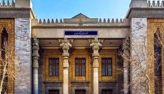 سفیر پیشین: دستگاه دیپلماسی از قالب پیش از جنگ خارج شود