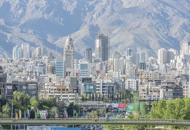 گزارش "فرهیختگان" از وضعیت مسکن در تهران: قیمت آگهی‌ها پس از جنگ ۵ درصد کاهشی شد