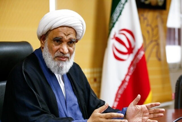 کعبی، عضو مجلس خبرگان رهبری: هر چه تحریم‌ها بیشتر شود، جمهوری اسلامی پیشرفت سریعتری خواهد داشت