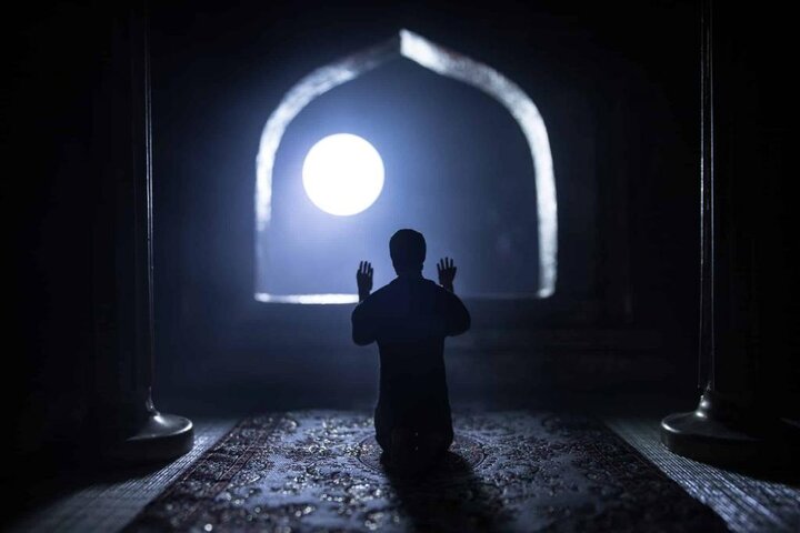 کسی که نمی‌تواند نماز شب بخواند، چه باید بکند؟
