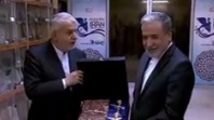 عراقچی: صنایع‌ دستی سفیران خاموش فرهنگ ایران در جهان هستند