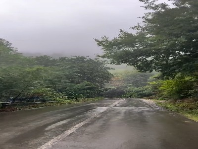 جاده زیبای جواهرده