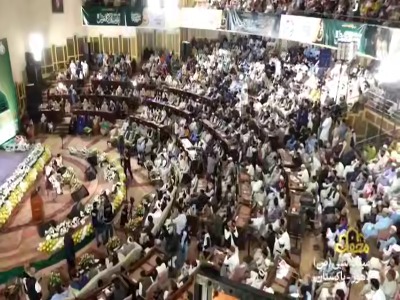 شور و شوق پاکستانی ها از تلاوت خاص و فوق العاده حامد شاکرنژاد