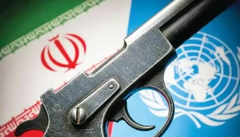 لارنس نورمن: انگار ایران چند هفته پیش تصمیم گرفته است که اسنپ‌بک را بپذیرد