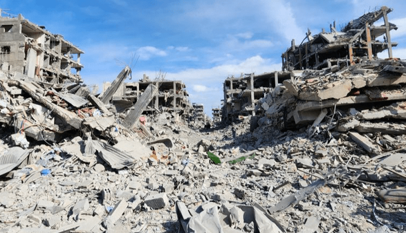 قطر: از صبح امروز برداشتن آوارها در غزه را آغاز می‌کنیم