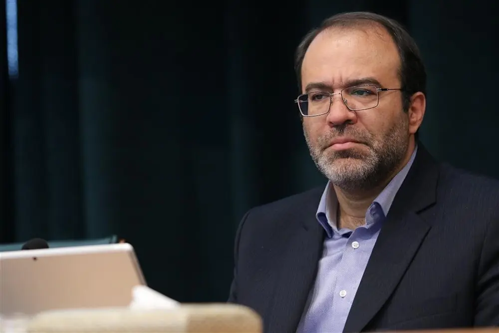 نایب رئیس کمیسیون اقتصادی خبر داد: عدم بازگشت 30 میلیارد دلار ارز در سال گذشته