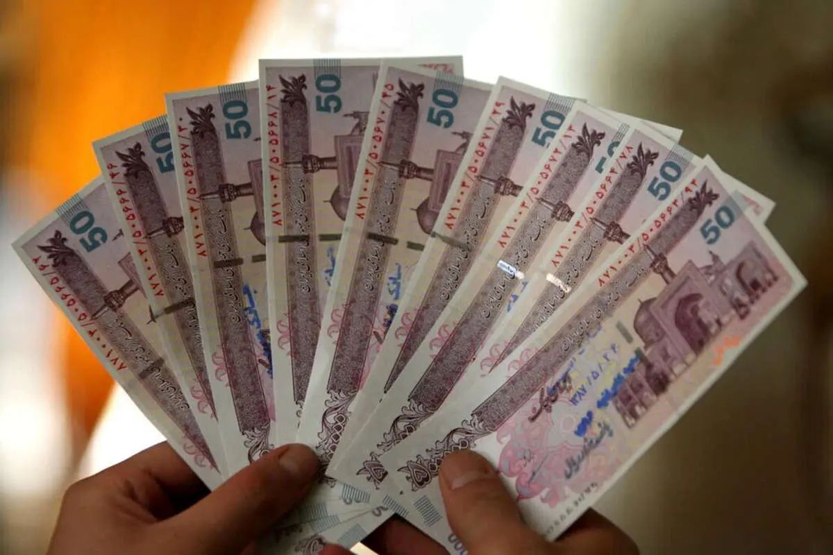 هیئت عالی نظارت مجمع تشخیص مصلحت نظام حذف چهار صفر از پول ملی را تایید کرد