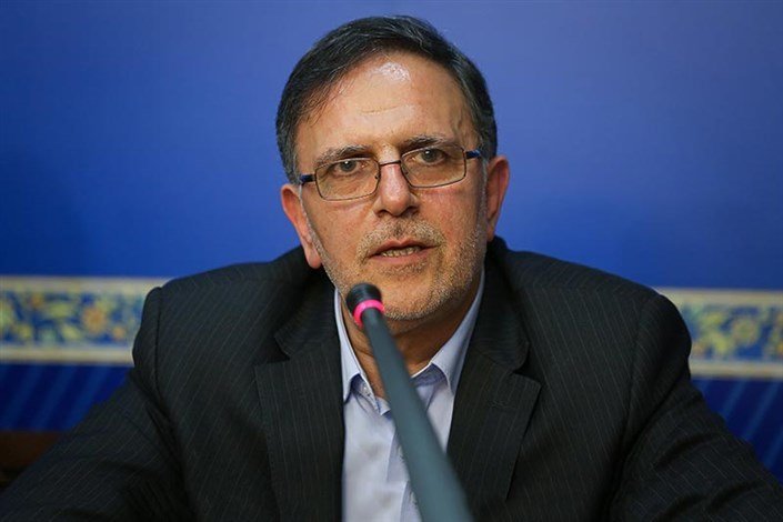 صحبت‌های تامل‌برانگیز سیف؛ از نحوه تعیین ارز ۴۲۰۰ تومانی تا توصیه روحانی به فروش بدون محدودیت سکه