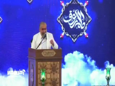 معنی والشمس نور روی اوست...