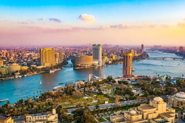 ورود هیأت عالی‌رتبه حماس به قاهره برای پیگیری اجرای توافق آتش‌بس