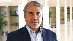 نماینده مجلس: ۱۳۰ هزار تن پسته، آماده صادرات داریم؛ آمریکا رقیب ما است