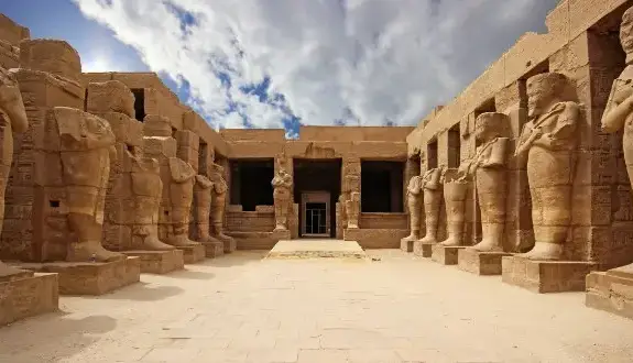 باستان شناسان سرانجام قدمت معبد باستانی کارناک مصر را رمزگشایی کردند