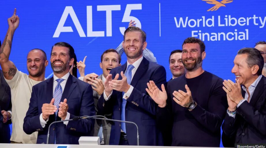 درآمدهای میلیارد دلاری خاندان ترامپ از محل رمزارزها