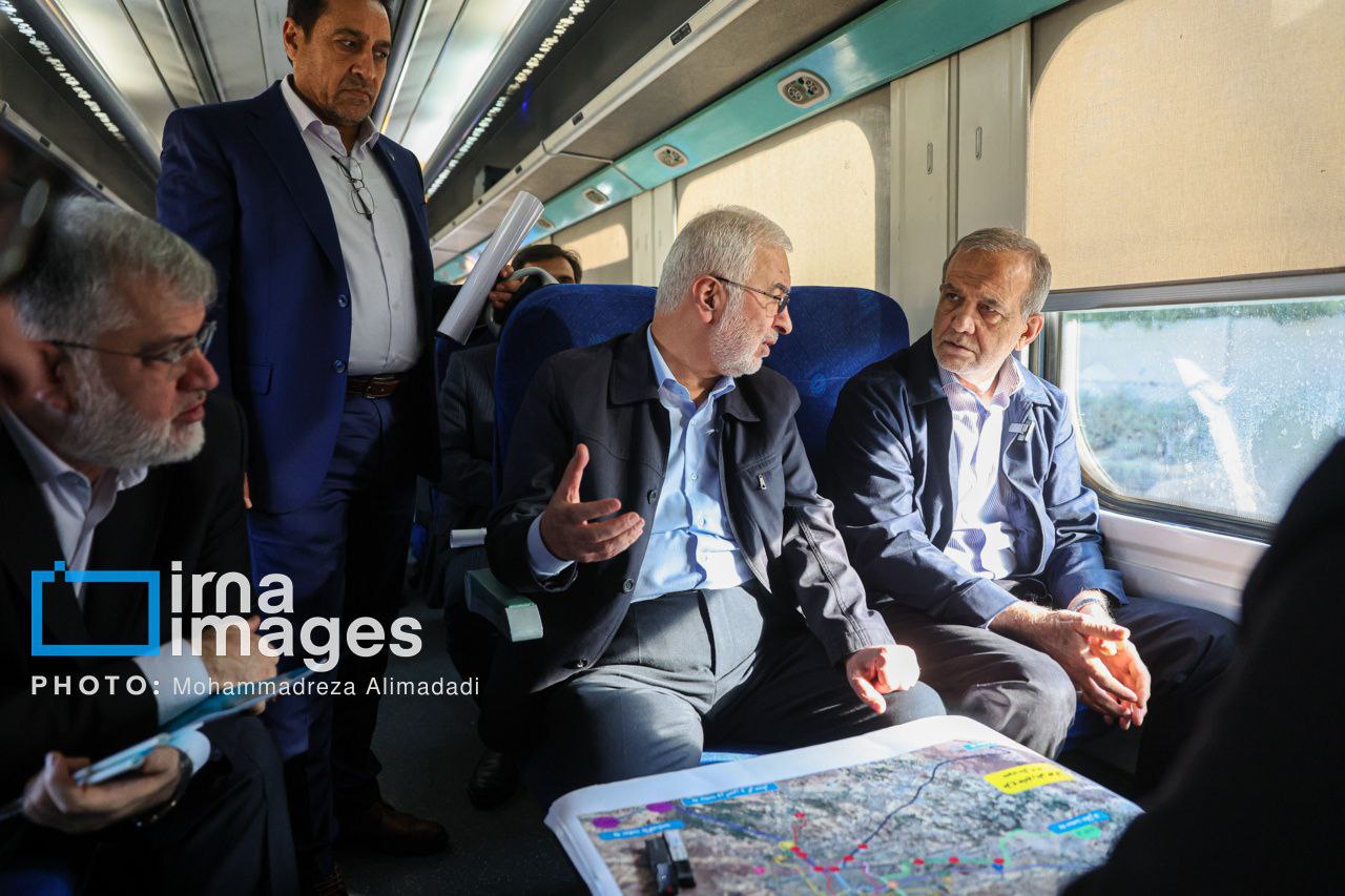 بازدید میدانی رئیس جمهور از شبکه ریلی تهران و حومه