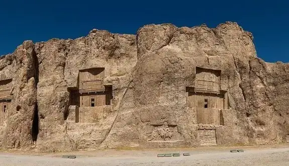 عظمتی فراتر از اهرام مصر؛ آرامگاه‌های باشکوه هخامنشیان در ایران شما را شگفت‌زده خواهند کرد