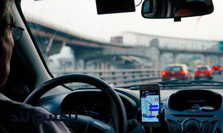 تامین کسری بودجه از جیب رانندگان تاکسی‌ اینترنتی