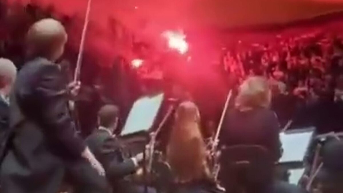 برهم خوردن ارکستر فیلارمونیک رژیم صهیونیستی توسط حامیان فلسطینی