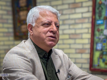 واکنش عضو شورای اطلاع‌رسانی به خودکشی فواد شمس و انتصاب معاون رئیسی در دولت؛ به سهم خودم شرمنده‌ام!