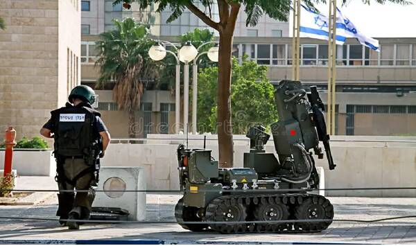 ارتش اشغالگر یک ربات بمب‌گذاری شده را در محله الشجاعیه شرق غزه منفجر کرد