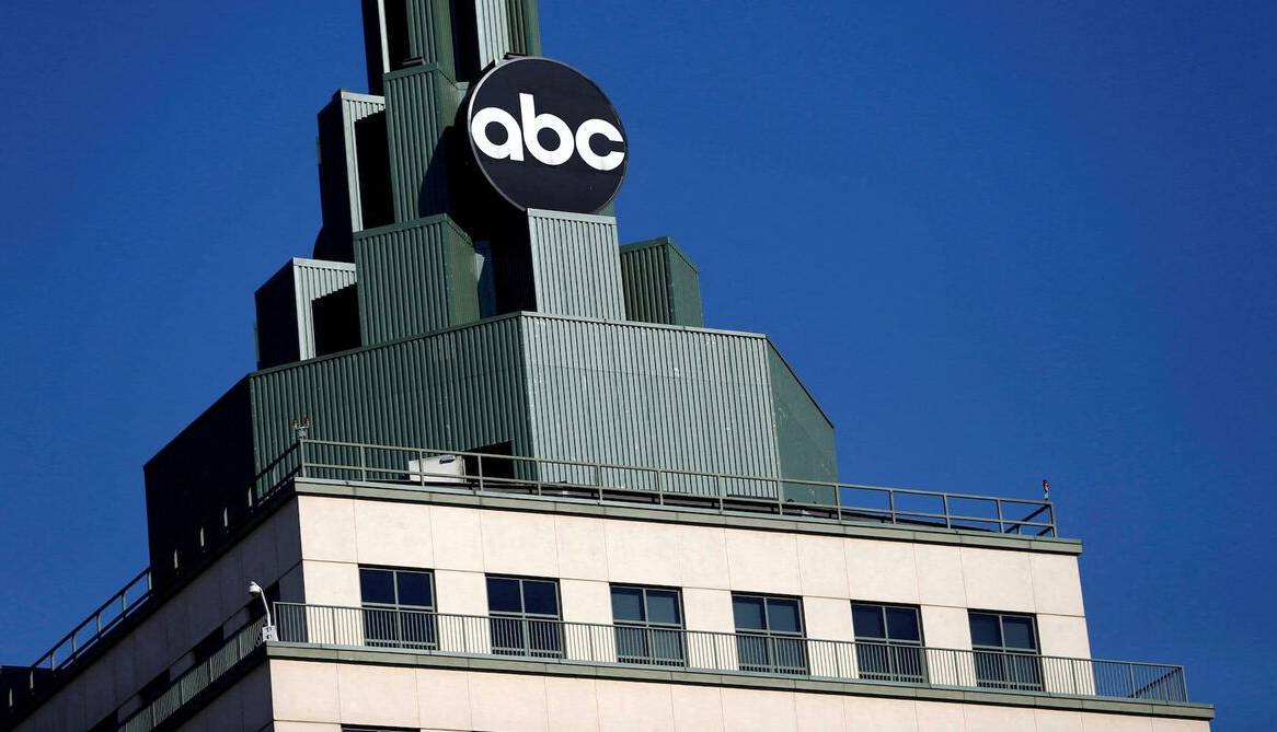 ترامپ: پروانه پخش شبکه «ای‌بی‌سی» لغو شود