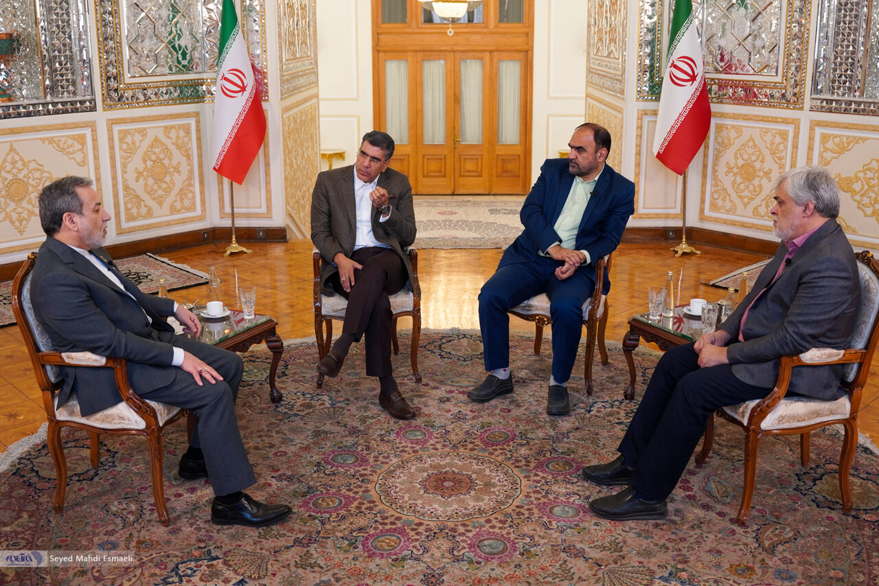 عراقچی: وظیفه وزارت خارجه در رفع تحریم‌ها را فراموش نکرده‌ام