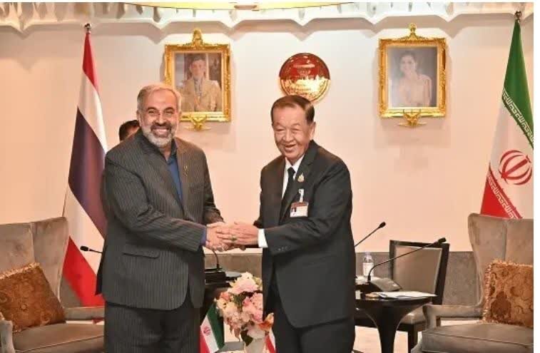 پیام قالیباف به رئیس مجلس نمایندگان تایلند تقدیم شد