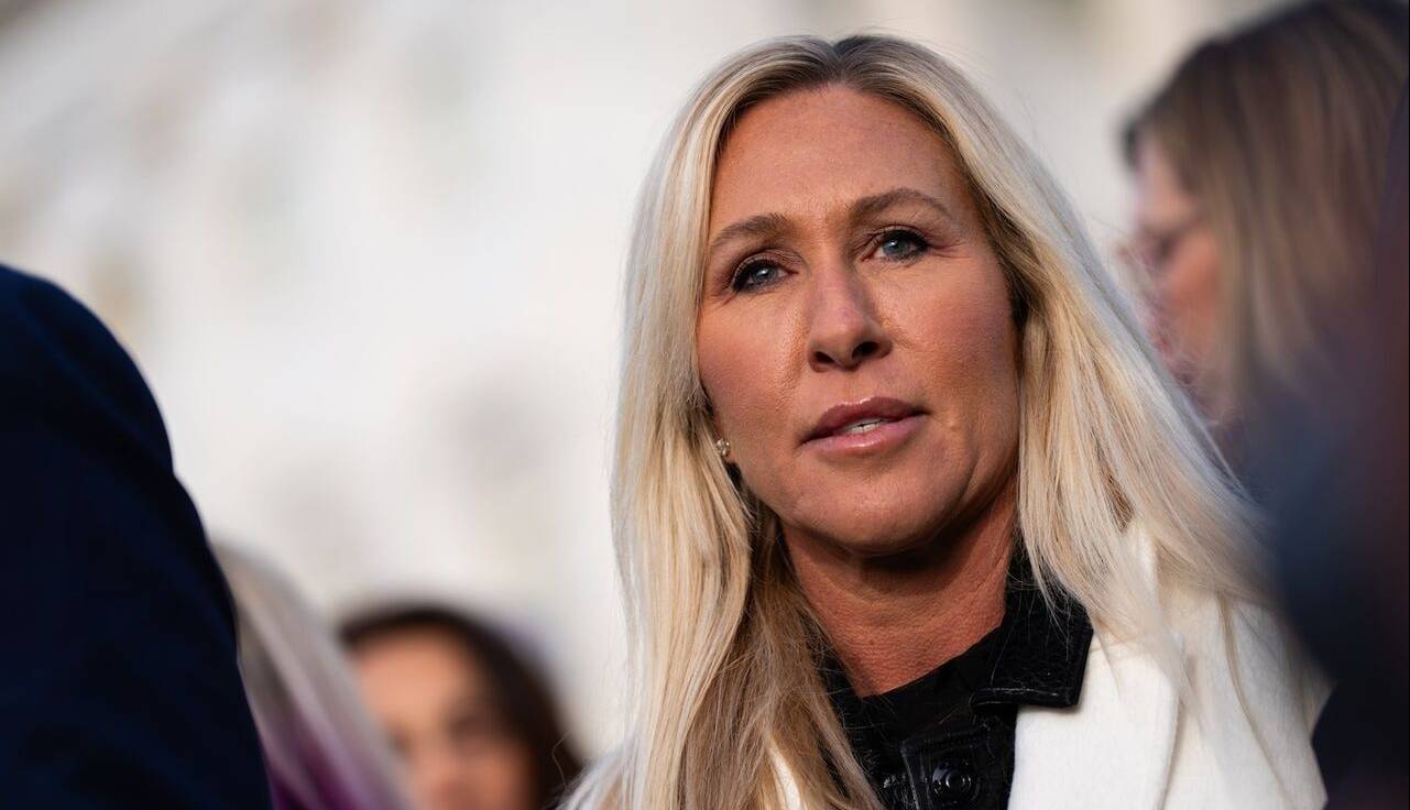 جنگ قدرت در ارودگاه ترامپ؛ استعفای همپیمانی دیگر