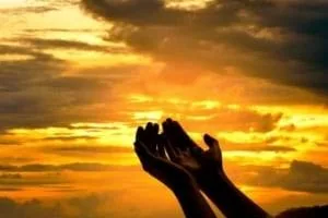 یاد بگیریم مثل خدا زود راضی شویم...