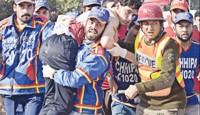 حمله تروریستی به مقر فرماندهی نیروهای مرزی در پیشاور پاکستان