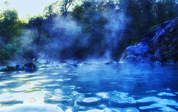 آبگرم فیروزه ای و رودخانه دورنگ بلیران یا لاله زار آمل