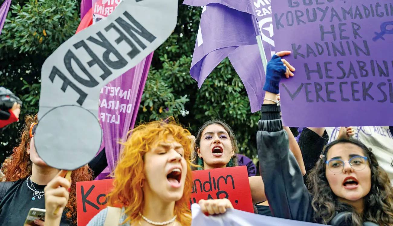 فعالان زن: عقب‌نشینی نمی‌‏کنیم