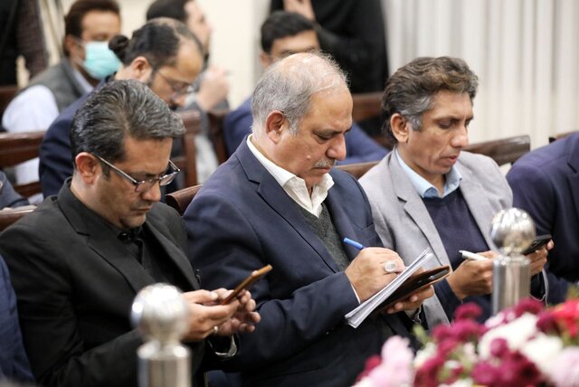 ایران پرسمان