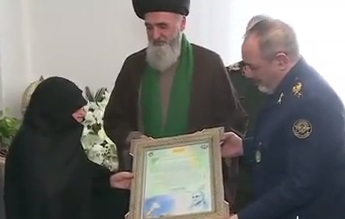 قول وزیر دفاع به خانواده شهید فخری‌زاده