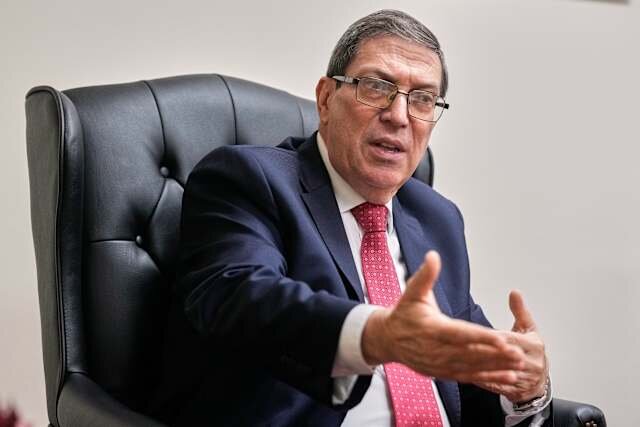 کوبا مدعی شد آمریکا اختلالات الکترومغناطیسی بر آسمان ونزوئلا برقرار کرده است