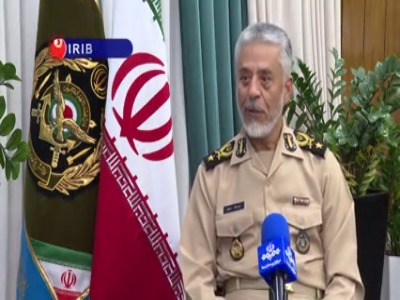 دریادار سیاری: فرمانده وقت ارتش هم باورش نمی‌شد ناوی که ساخته‌ایم، حرکت می‌کند!