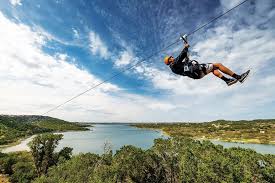 زیپ لاین هیجان انگیز به طول ۱.۶ کیلومتر در آلاسکا