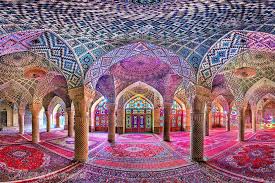 جادوی نور و رنگ در «مسجد صورتی» شیراز