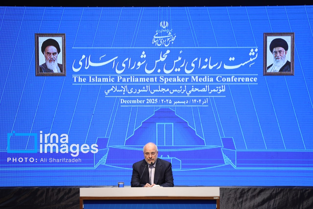 رئیس مجلس: مهمترین چالش کشور مسائل اقتصادی است