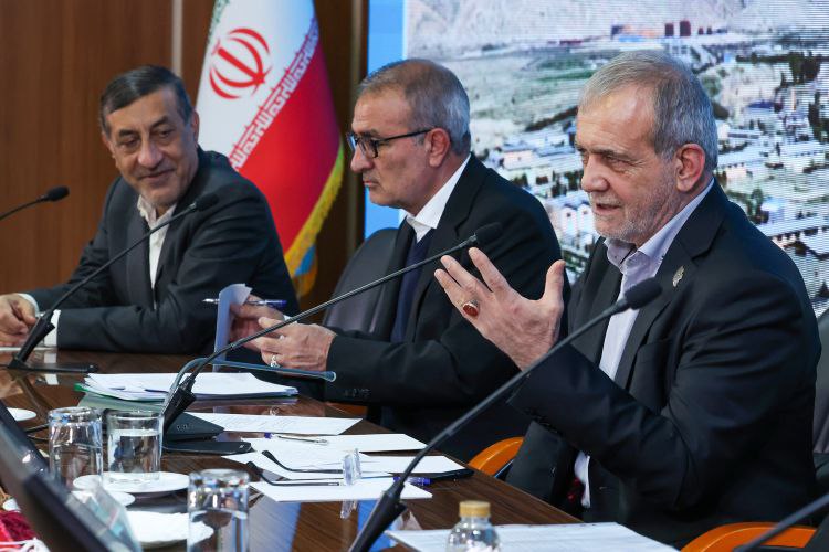 پزشکیان: ایران متعلق به همه ایرانیان است