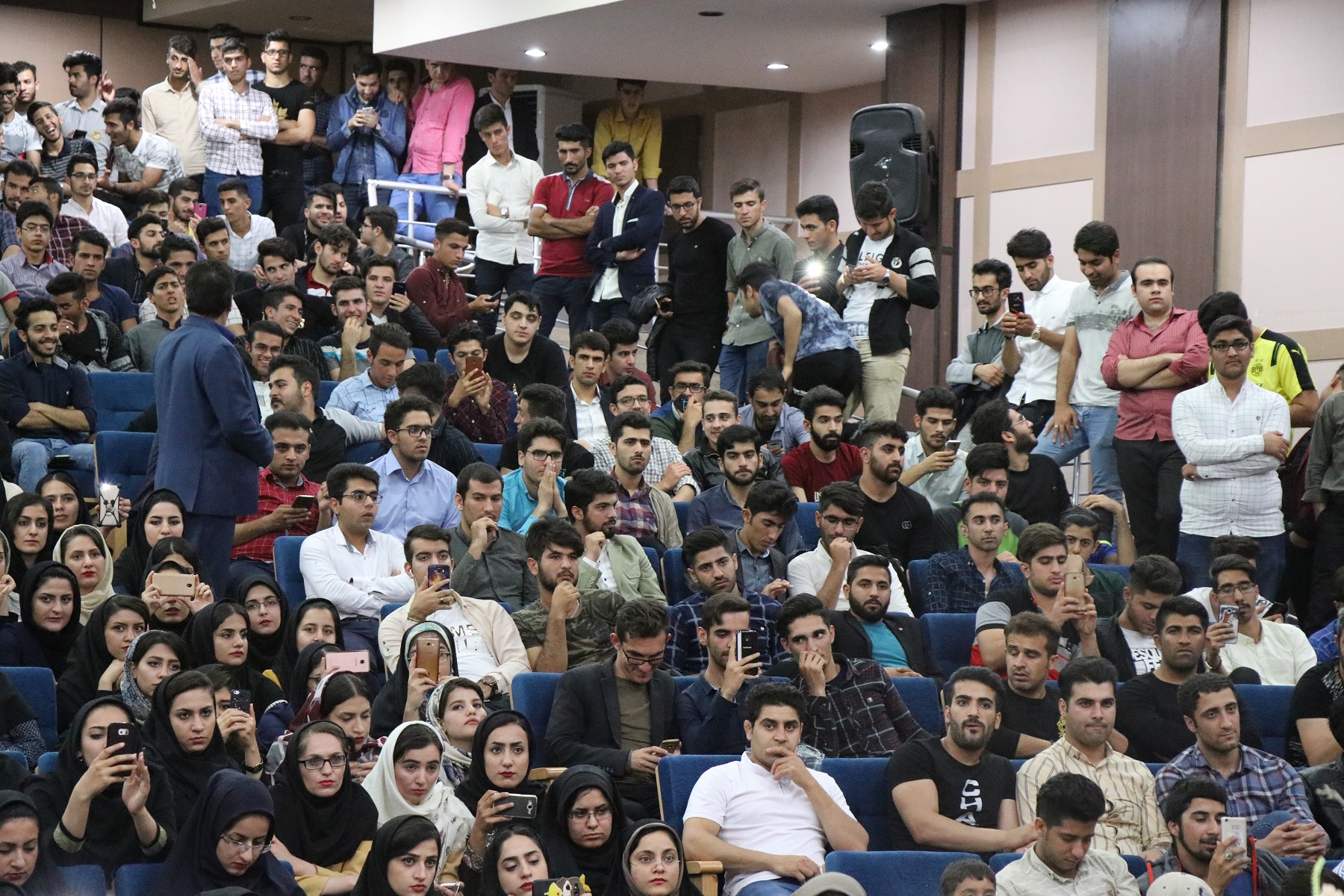 سرمقاله جوان/ ۱۶ آذر و رسالت دانشجوی امروز