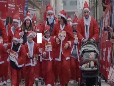 ماراتن بابانوئل‌ها!