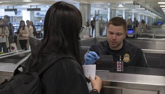 محدودیت‌های تازه دولت آمریکا برای مسافران کشورهای معاف از روادید