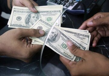 پیش‌بینی قیمت دلارِ فردا «یکشنبه»؛ کانال ۱۳۰ هزار تومان پایان صعود است؟